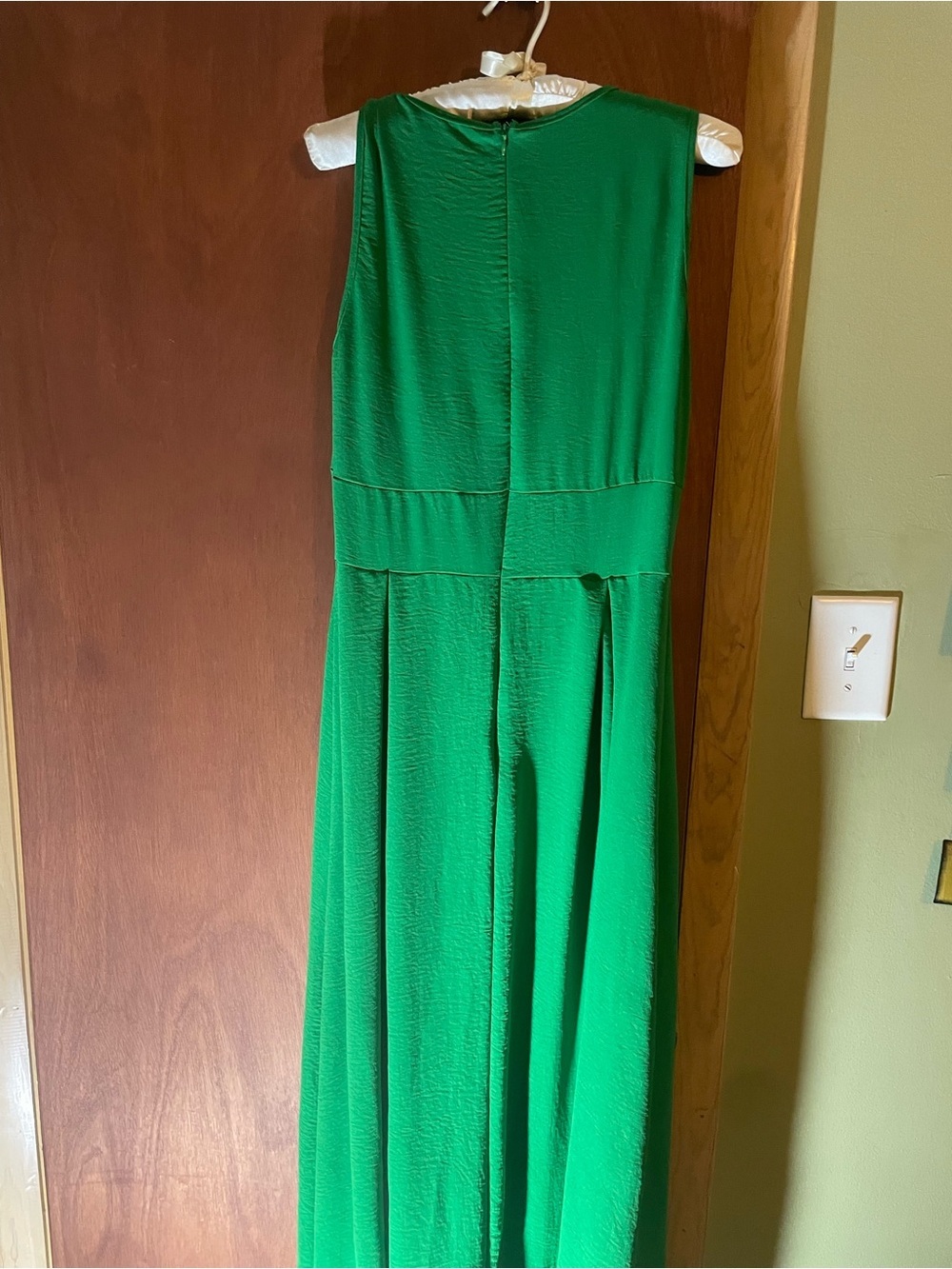 Emerald Green Sleeveless Maxi Dress - Picture 4 of 6
